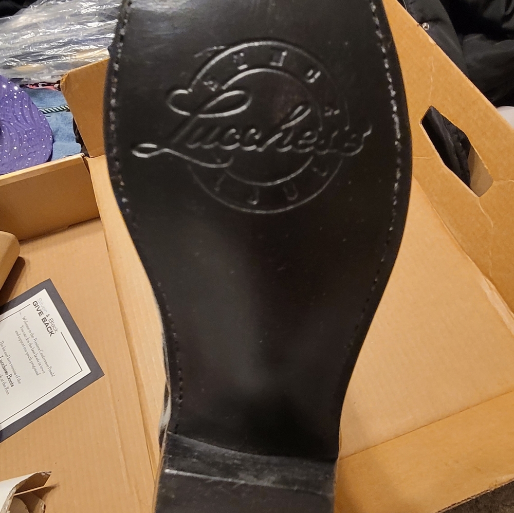 Lucchese Woman's NEW Black Boots size 8B with San Antonio Spurs Logo Embroidered - Picture 12 of 16
